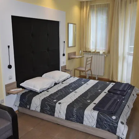 Park Premium Aparthotel Borowez